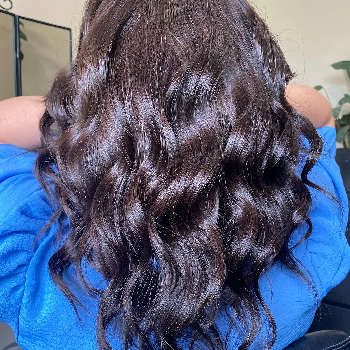 Glossy chocolate brunette waves