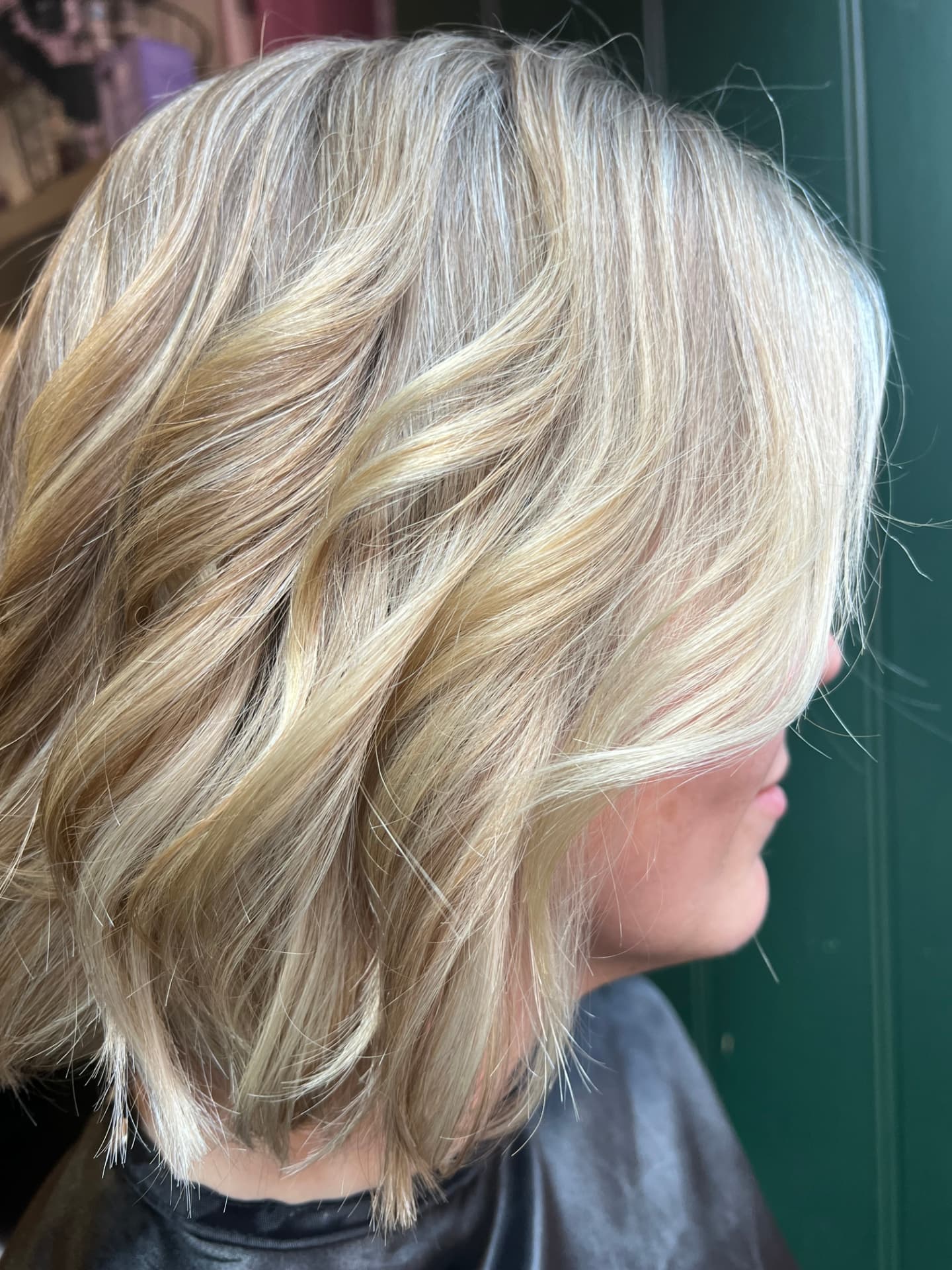 Bright creamy blonde with soft movement